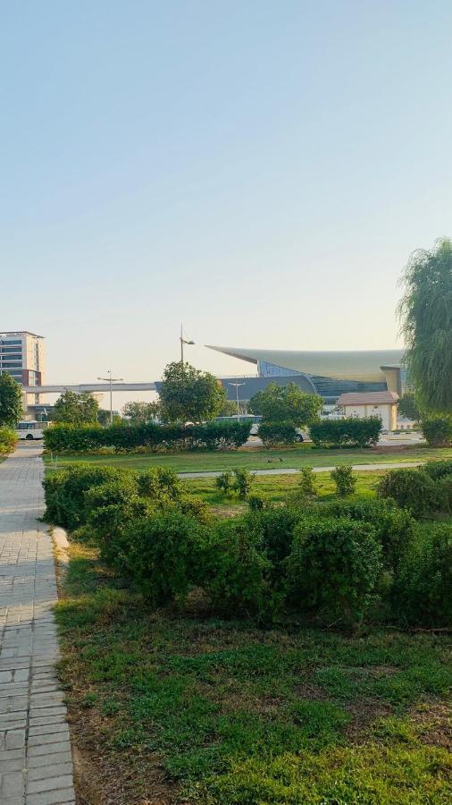 Expo Backpackers Hostel Dubaj Kültér fotó